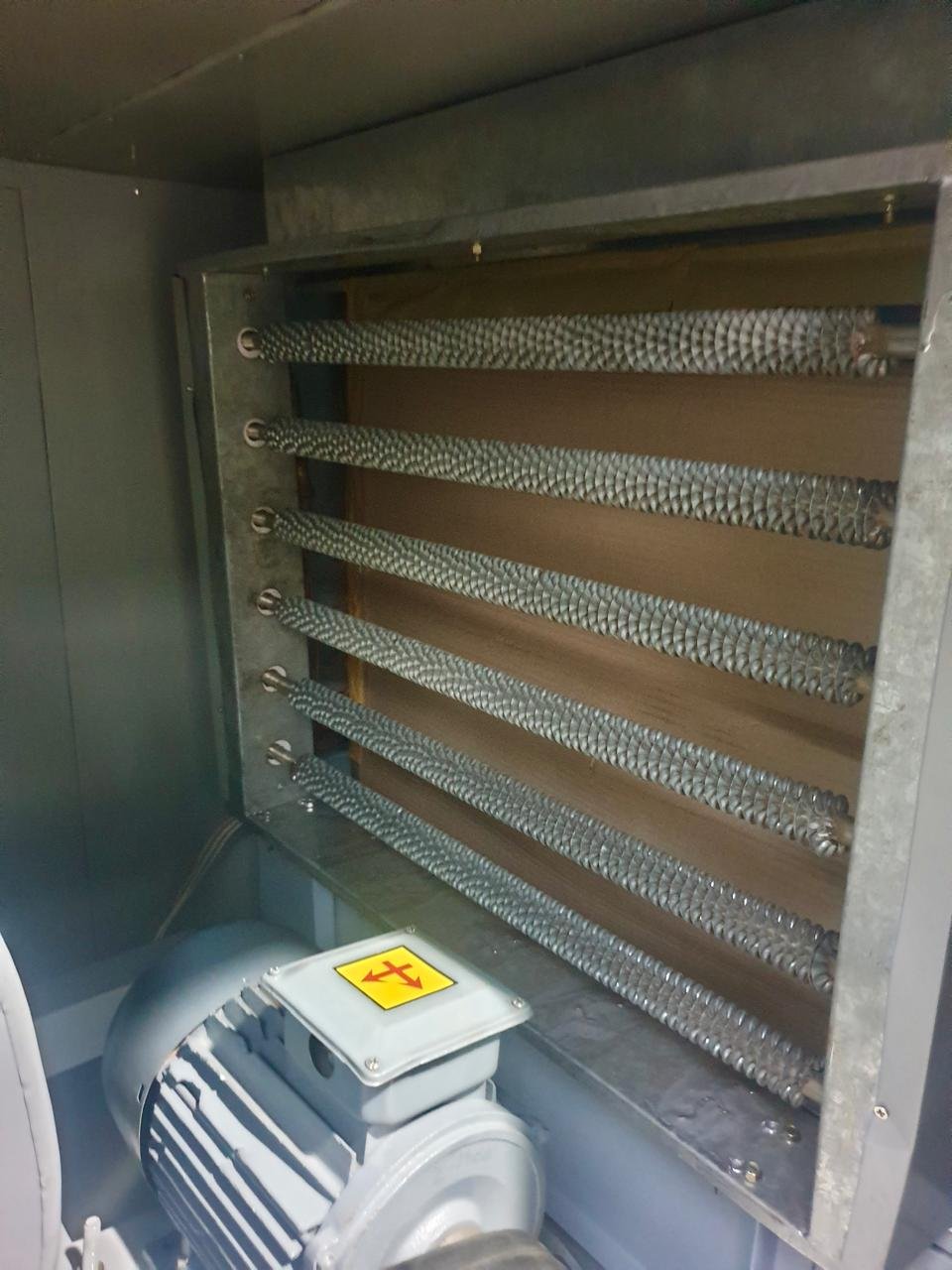 Clean room HVAC system unit